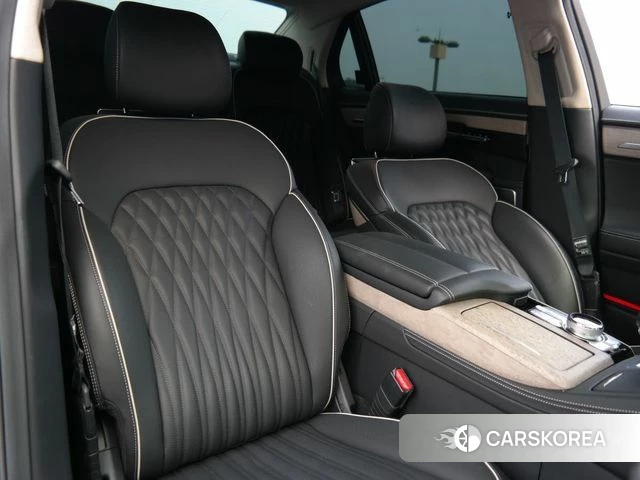 Genesis G90 2021 Черный из Кореи, фото 5
