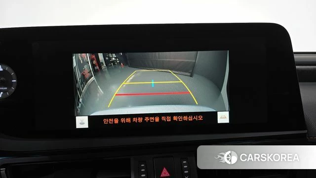 Lexus ES300h 7th generation 2023 Белый из Кореи, фото 5