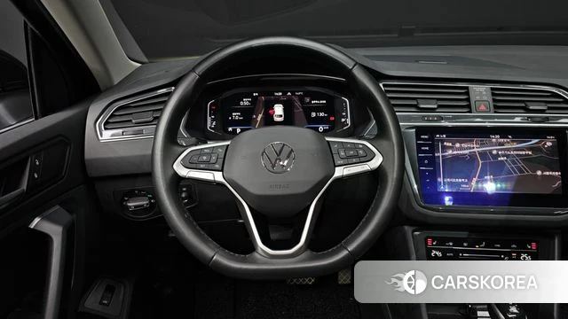 Volkswagen Tiguan second Generation 2023 Черный из Кореи, фото 5