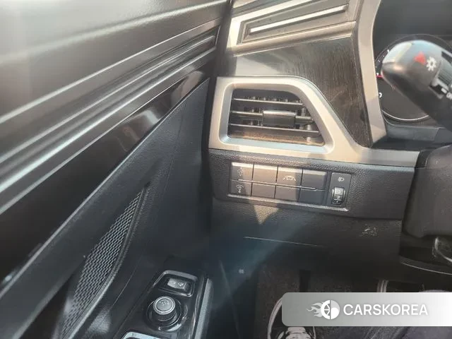 Ssangyong Beautiful Korando 2020 Белый из Кореи, фото 5