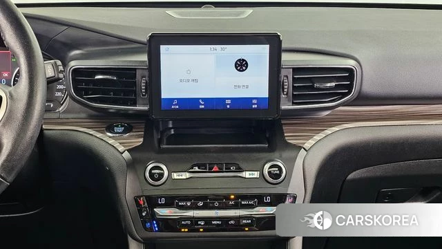 Ford Explorer 6th Generation 2020 Черный из Кореи, фото 5