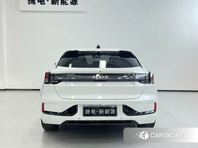 Extremely krypton ZEEKR 001 2023 Белый из Китая, фото 5