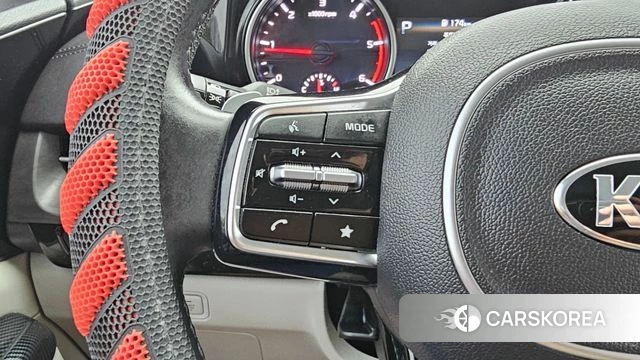 Kia Carnival 4th generation 2021 Белый из Кореи, фото 5