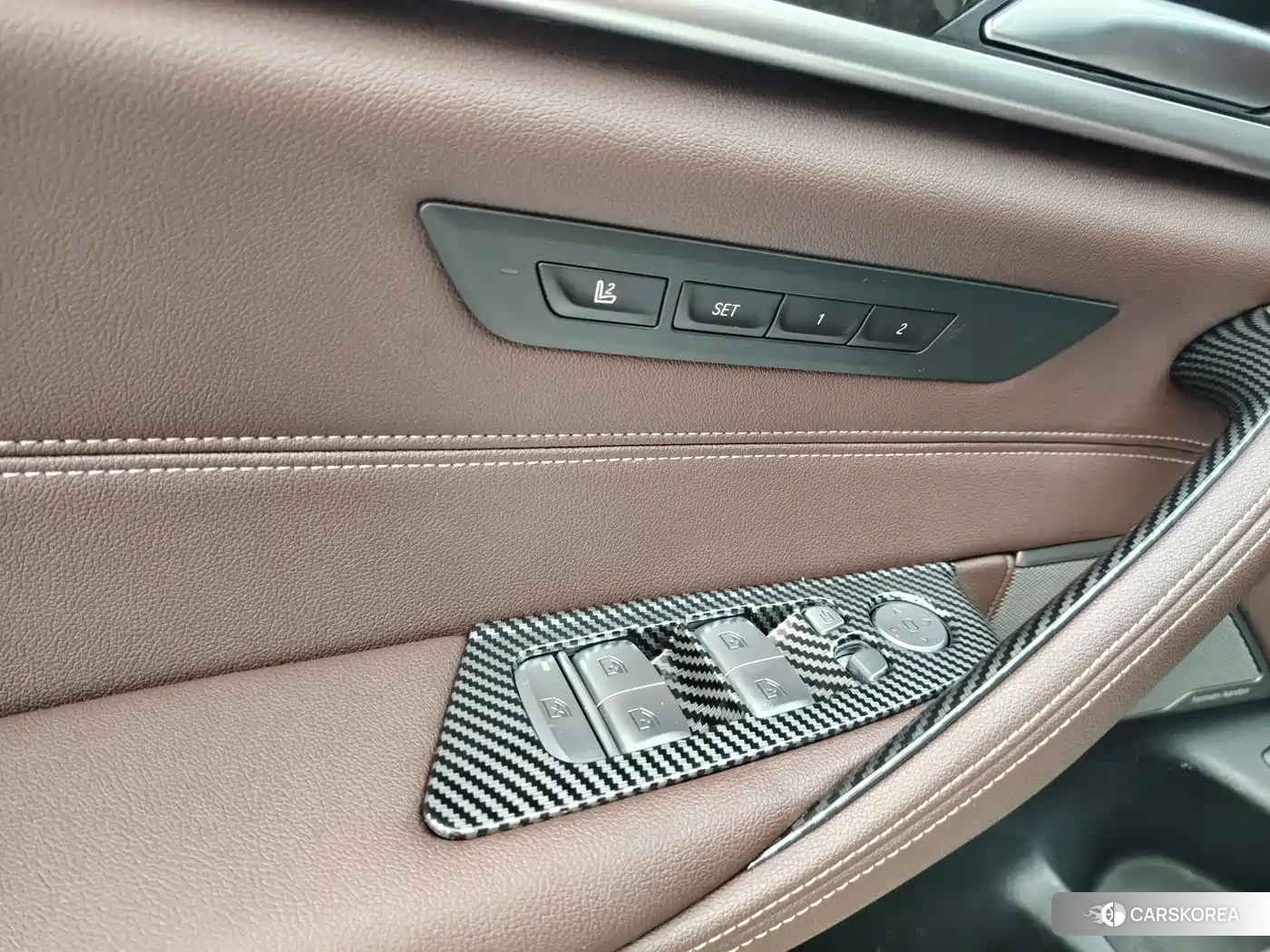 BMW 5 series 2021 Champagne/brown из Китая, фото 5
