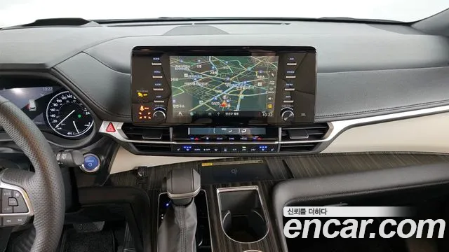 Toyota Sienna 4th Generation 2023 Белый из Кореи, фото 5