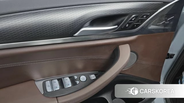 BMW X4 (G02) 2022 Серебристо-серый из Кореи, фото 5
