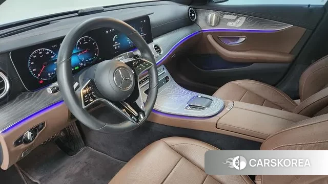 Mercedes-Benz E-Class W213 2023 Белый из Кореи, фото 5