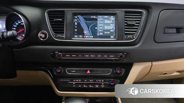 Kia The New Carnival 2019 Белый из Кореи, фото 5