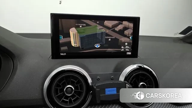 Audi Q2 2023 Белый из Кореи, фото 5