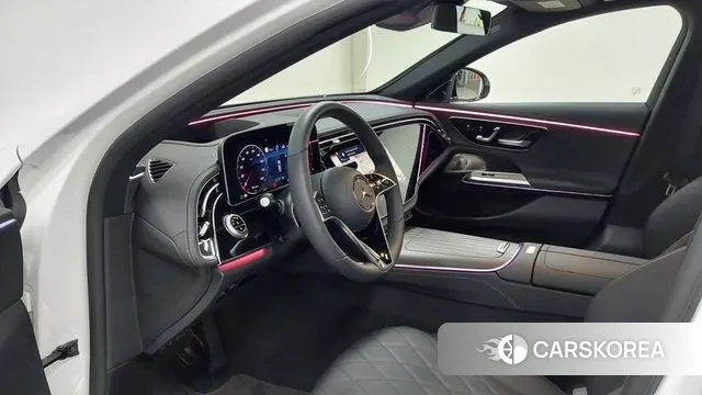 Mercedes-Benz E-Class W214 2024 Белый из Кореи, фото 5