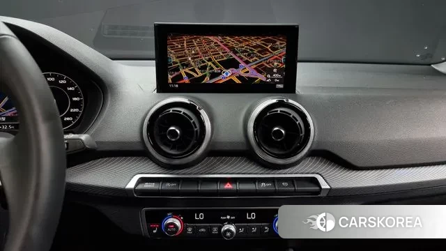 Audi Q2 2023 Белый из Кореи, фото 5