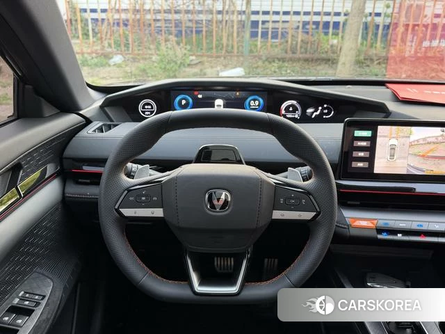 Chang'an UNI-V 2022 Темно-серый из Китая, фото 5