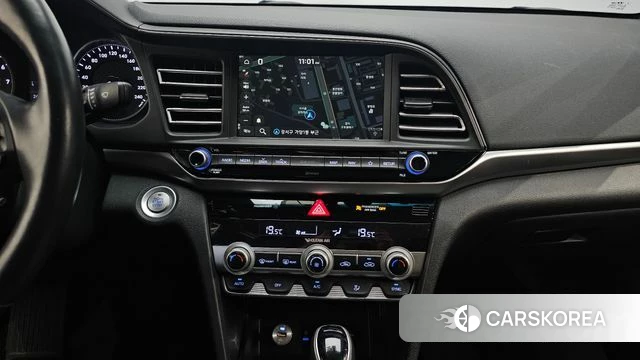 Hyundai The New Avante AD 2019 Белый из Кореи, фото 5