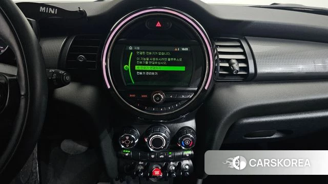 Mini Cooper 2019 Жемчужный цвет из Кореи, фото 5