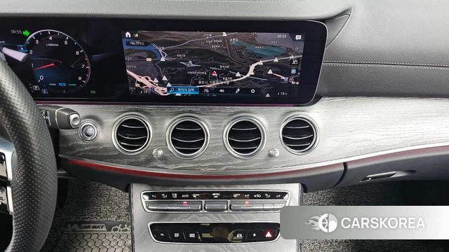 Mercedes-Benz E-Class W213 2023 Серый из Кореи, фото 5