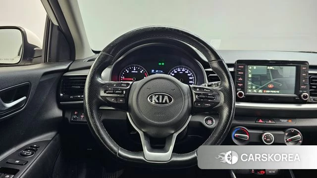 Kia Stonic 2019 Белый из Кореи, фото 5