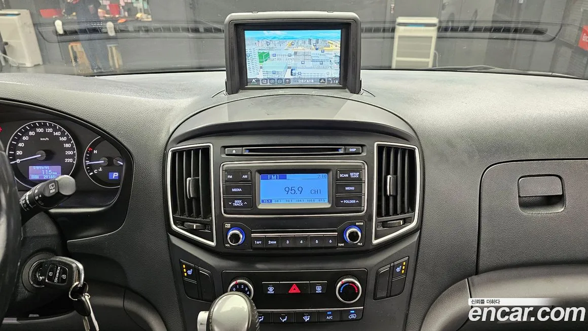 Hyundai The New Grand Starex 2018 Белый из Кореи, фото 5