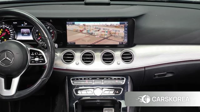 Mercedes-Benz E-Class W213 2018 Черный из Кореи, фото 5