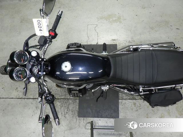 MOTO GUZZI V7 SPECIAL 2023 из Японии, фото 3