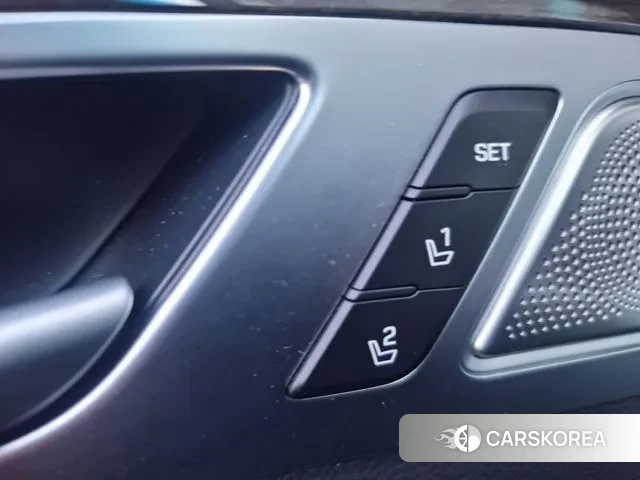 Genesis G80 2018 Черный из Кореи, фото 5