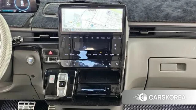 Hyundai Staria 2024 Белый из Кореи, фото 5