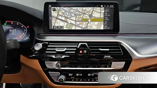 BMW 5 Series (G30) 2023 Синий из Кореи, фото 5