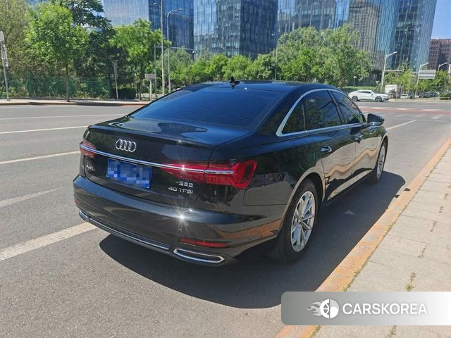 Audi A6L 2021 Черный из Китая, фото 5
