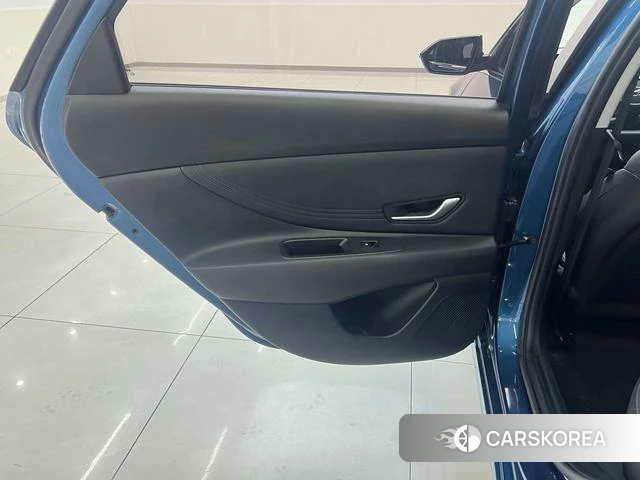 Hyundai Elantra 2022 Синий из Китая, фото 5