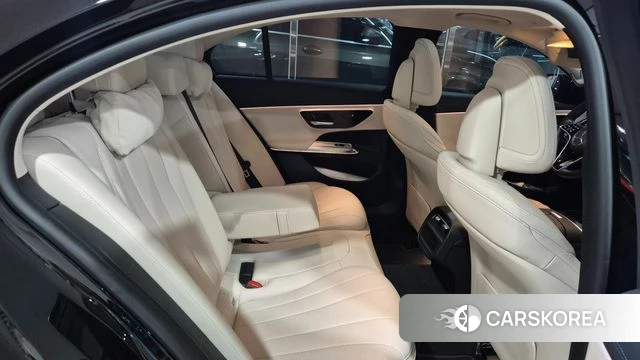 Mercedes-Benz E-Class W214 2024 Черный из Кореи, фото 5