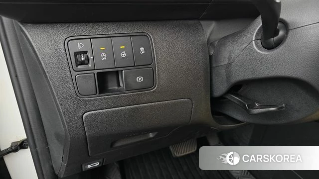 Hyundai Staria 2021 Белый из Кореи, фото 5