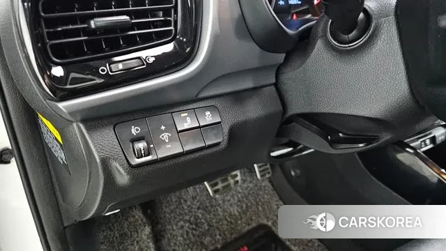 Kia Stonic 2019 Белый из Кореи, фото 5