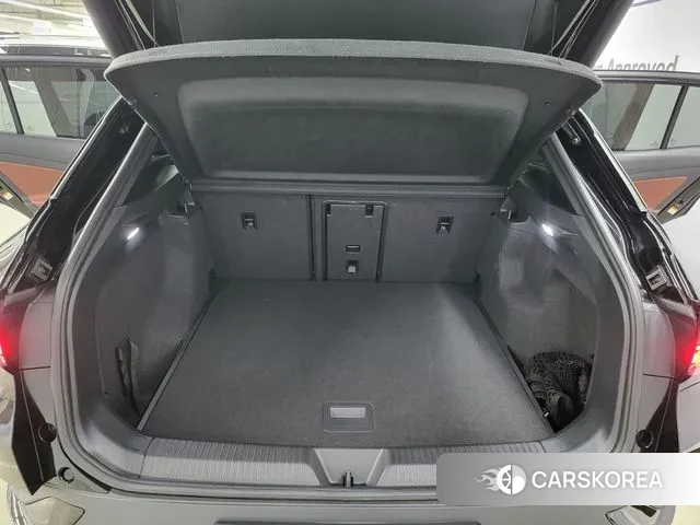 Volkswagen ID.4 2023 Черный из Кореи, фото 5