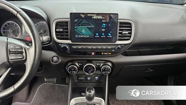 Hyundai Venue 2020 Серебристо-серый из Кореи, фото 5