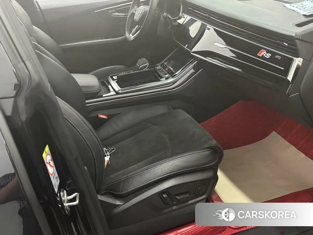 Audi Q8 2021 Черный из Китая, фото 5