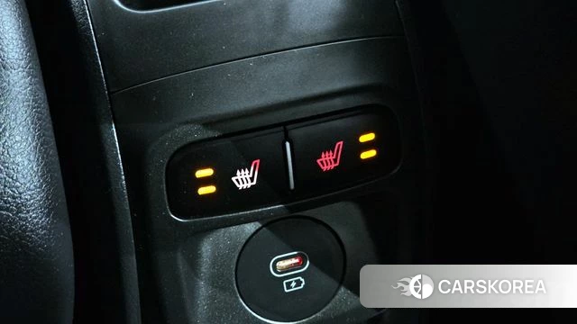 Kia The New Kia Ray 2023 Белый из Кореи, фото 5