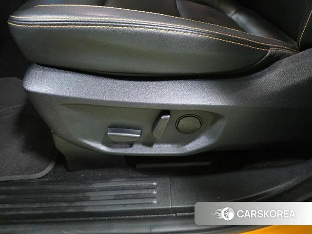 Ford Ranger 4th Generation 2023 Желтый из Кореи, фото 5