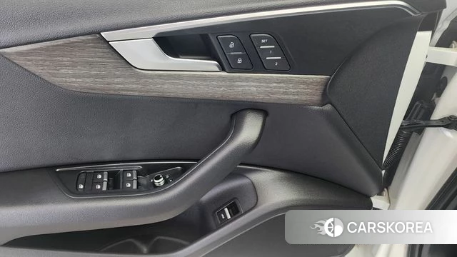 Audi A4 (B9) 2019 Белый из Кореи, фото 5
