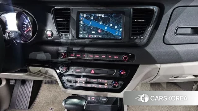 Kia The New Carnival 2020 Черный из Кореи, фото 5