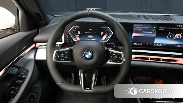 BMW 5 Series (G60) 2026 Белый из Кореи, фото 5