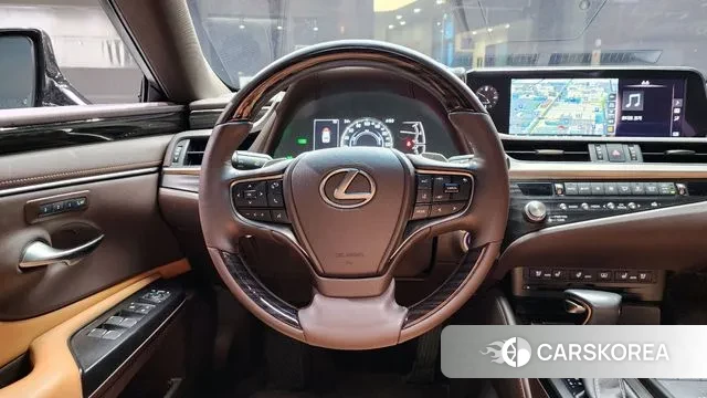 Lexus ES300h 7th generation 2021 Песочный из Кореи, фото 5