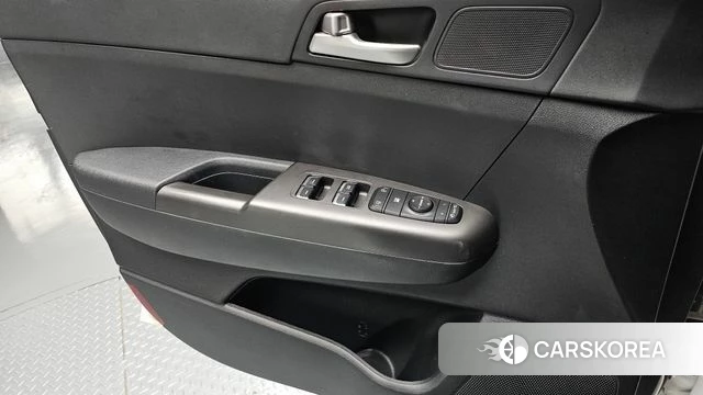 Kia Sportage The Bold 2019 Белый из Кореи, фото 5