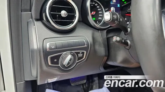 Mercedes-Benz C-Class W205 2020 Белый из Кореи, фото 5