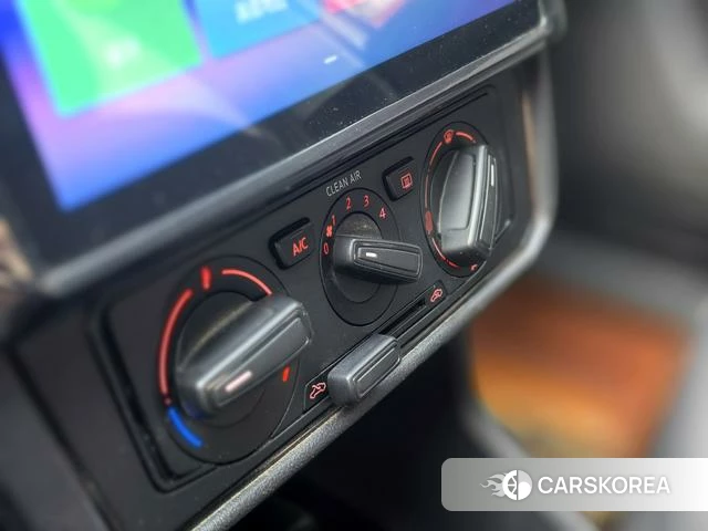 Volkswagen Santana 2021 Белый из Китая, фото 5