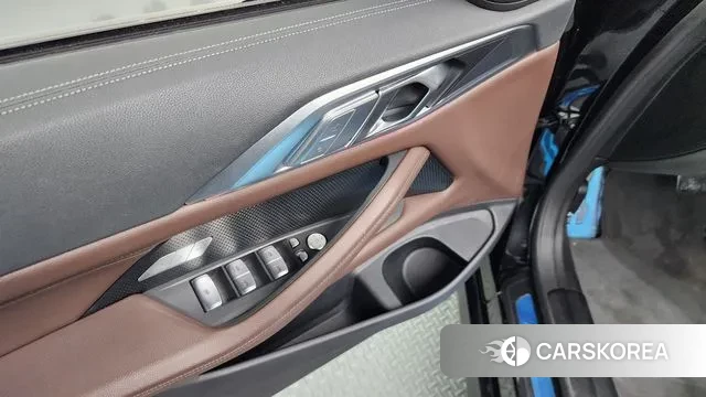 BMW 4 Series (G22) 2023 Черный из Кореи, фото 5