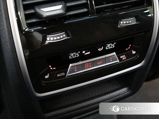BMW X6 (G06) 2023 Белый из Кореи, фото 5