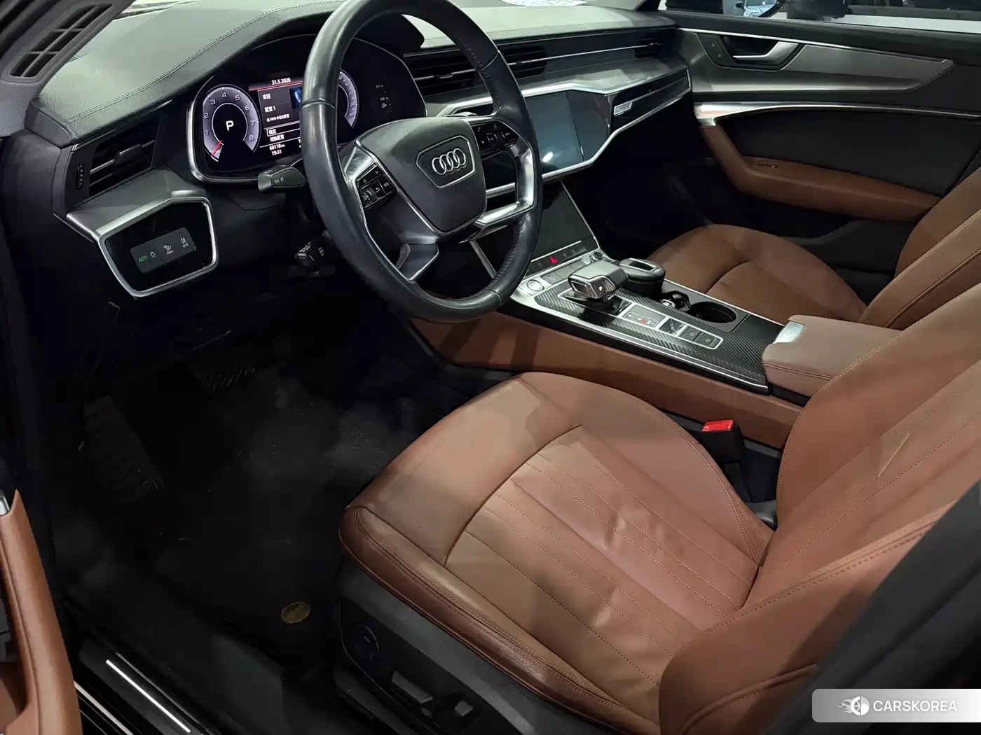 Audi A6 2021 Черный из Китая, фото 5