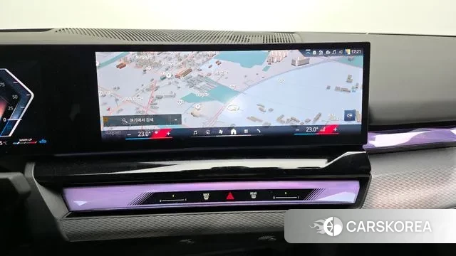 BMW 5 Series (G60) 2025 Светло-серебряный цвет из Кореи, фото 5