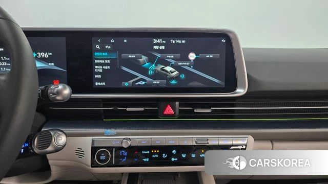 Hyundai Ionic 6 2025 Серебристо-серый из Кореи, фото 5