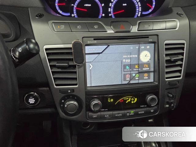 Ssangyong Korando Turismo 2018 Белый из Кореи, фото 5