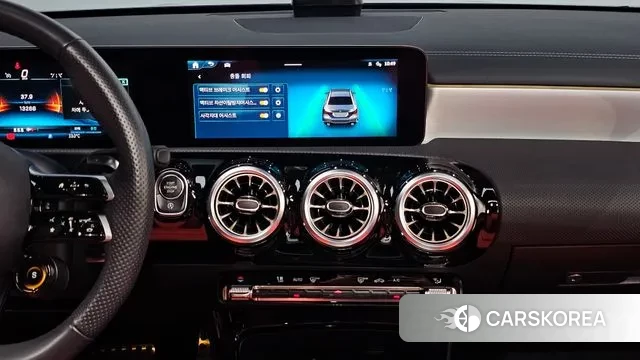 Mercedes-Benz A-Class W177 2024 Черный из Кореи, фото 5